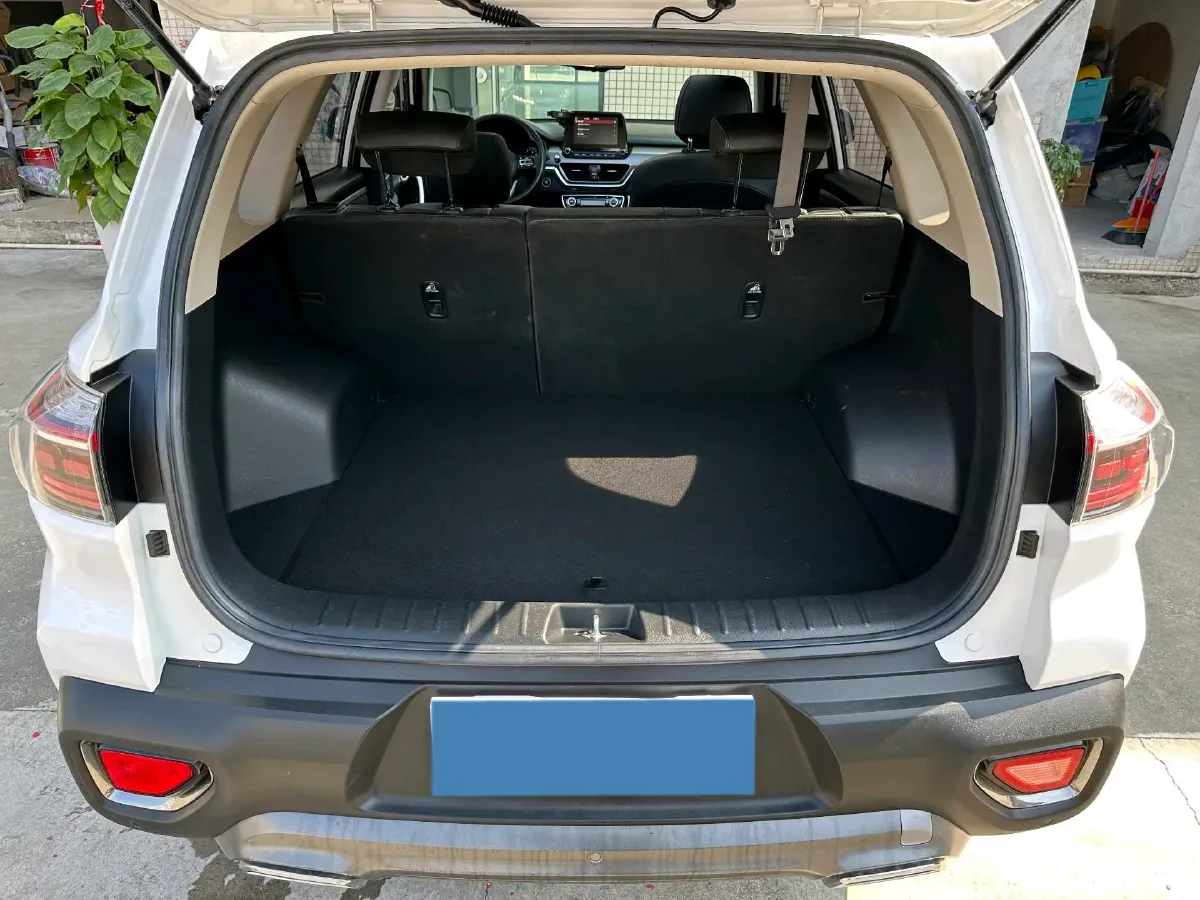 2018 Kia Sportage R 2.0L 160HP L4 6AT,autocango,china used car exporter,china ev exporter,chinese used car exporter,chinese used ev exporter