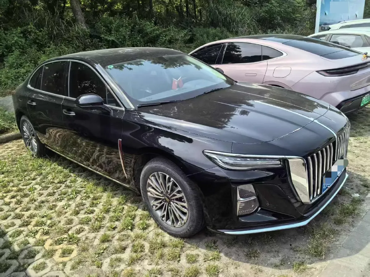 2023 HongQi H5 1.5T 169HP L4 7DCT,autocango,china used car exporter,china ev exporter,chinese used car exporter,chinese used ev exporter