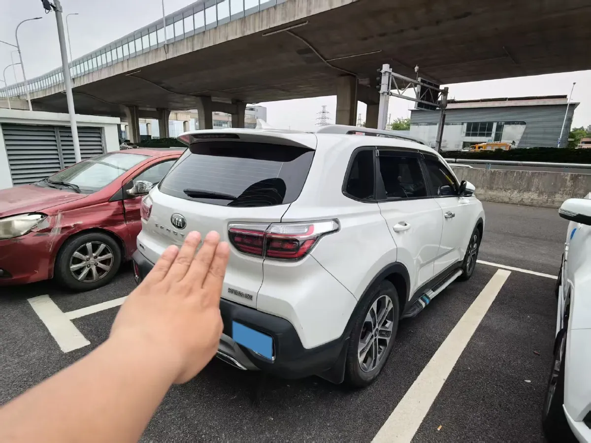 2018 Kia Sportage R 2.0L 160HP L4 6AT,autocango,china used car exporter,china ev exporter,chinese used car exporter,chinese used ev exporter