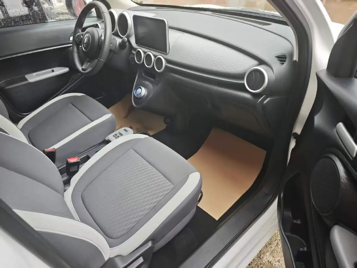 2021 Buick EnvisionPlus 2.0T 237HP L4 9AT,autocango,china used car exporter,china ev exporter,chinese used car exporter,chinese used ev exporter