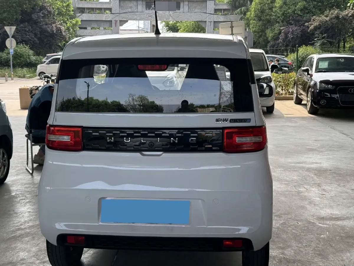 2021 WuLing HongGuang MINI EV BEV 9.3KWH,autocango,china used car exporter,china ev exporter,chinese used car exporter,chinese used ev exporter