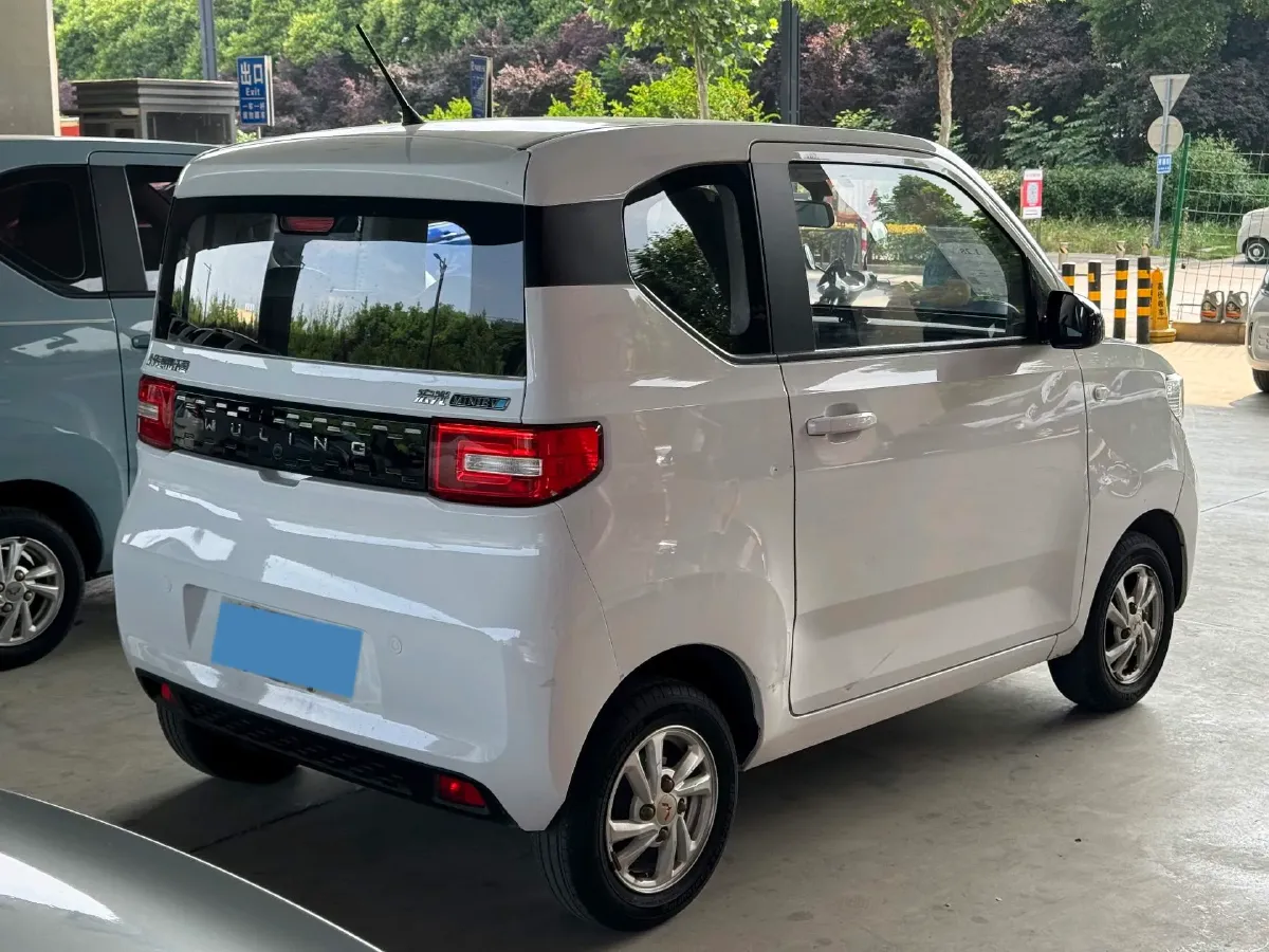 2021 WuLing HongGuang MINI EV BEV 9.3KWH,autocango,china used car exporter,china ev exporter,chinese used car exporter,chinese used ev exporter