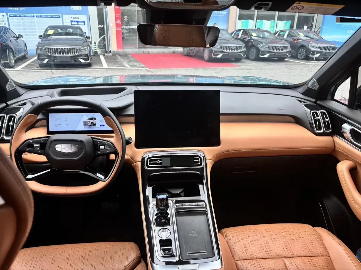 2025 Geely StarRay 1.5T 181HP L4 7DCT,autocango,china used car exporter,china ev exporter,chinese used car exporter,chinese used ev exporter