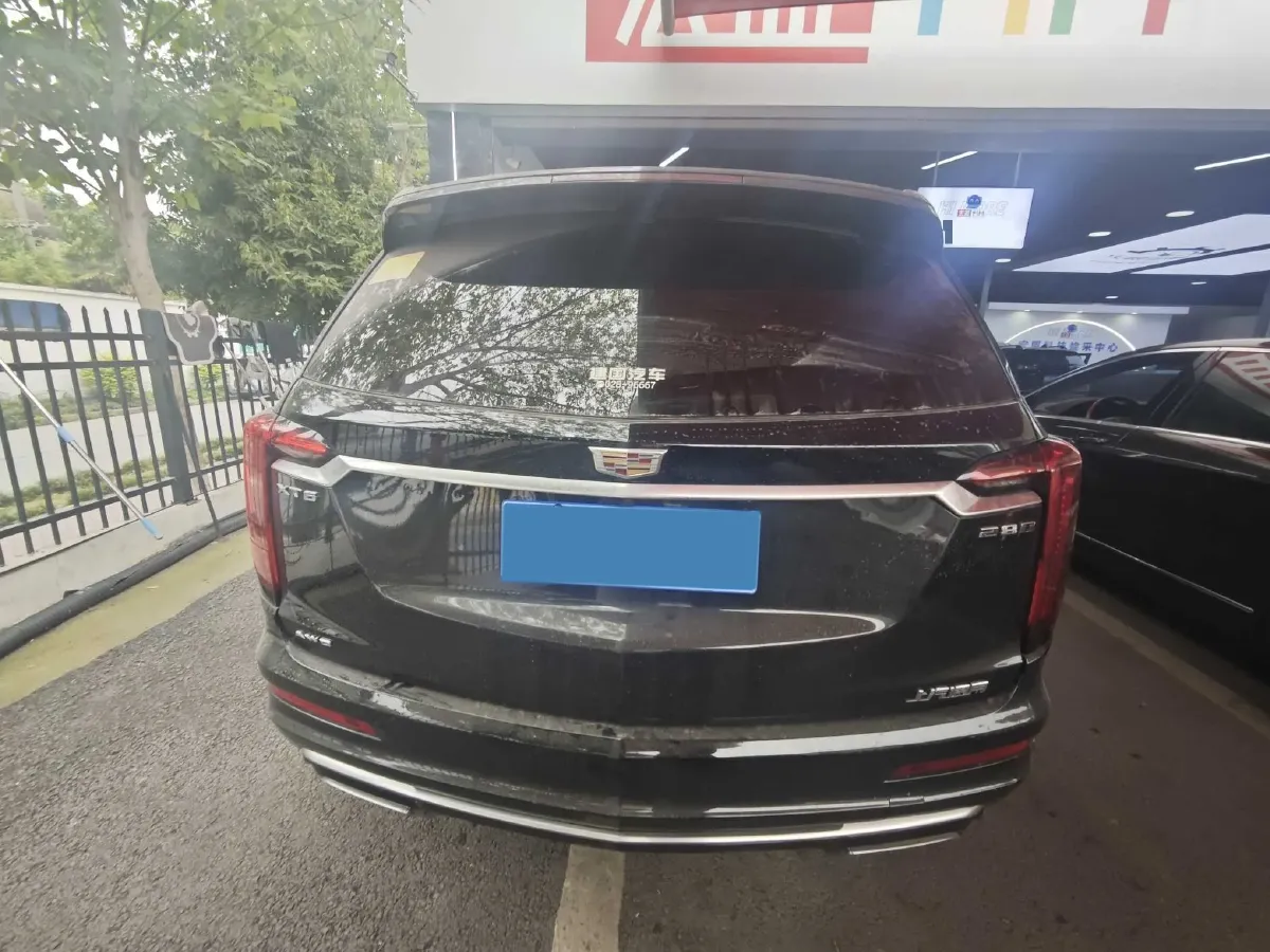 2021 Cadillac XT6 2.0T 237HP L4 9AT,autocango,china used car exporter,china ev exporter,chinese used car exporter,chinese used ev exporter