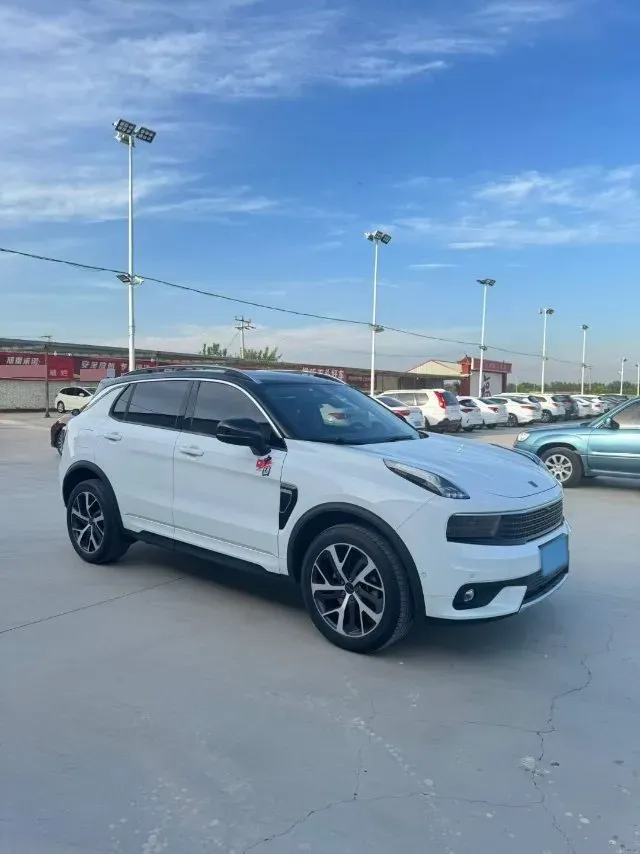 2019 LYNK&CO 01 2.0T 190HP L4 7DCT,autocango,china used car exporter,china ev exporter,chinese used car exporter,chinese used ev exporter