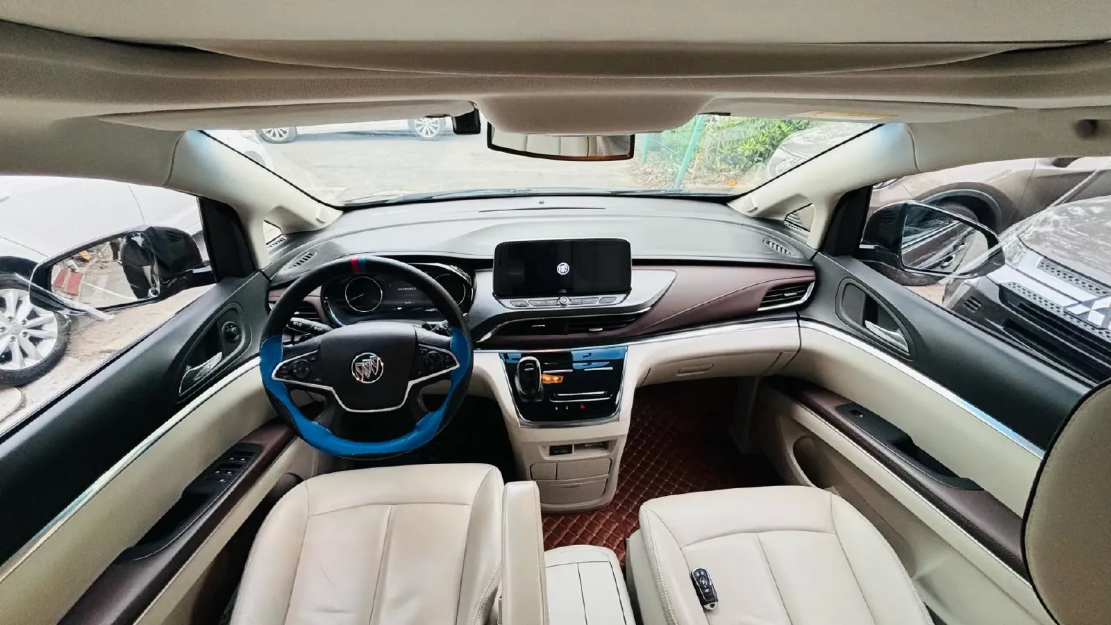 2021 Buick GL8 2.0T 237HP L4 9AT,autocango,china used car exporter,china ev exporter,chinese used car exporter,chinese used ev exporter