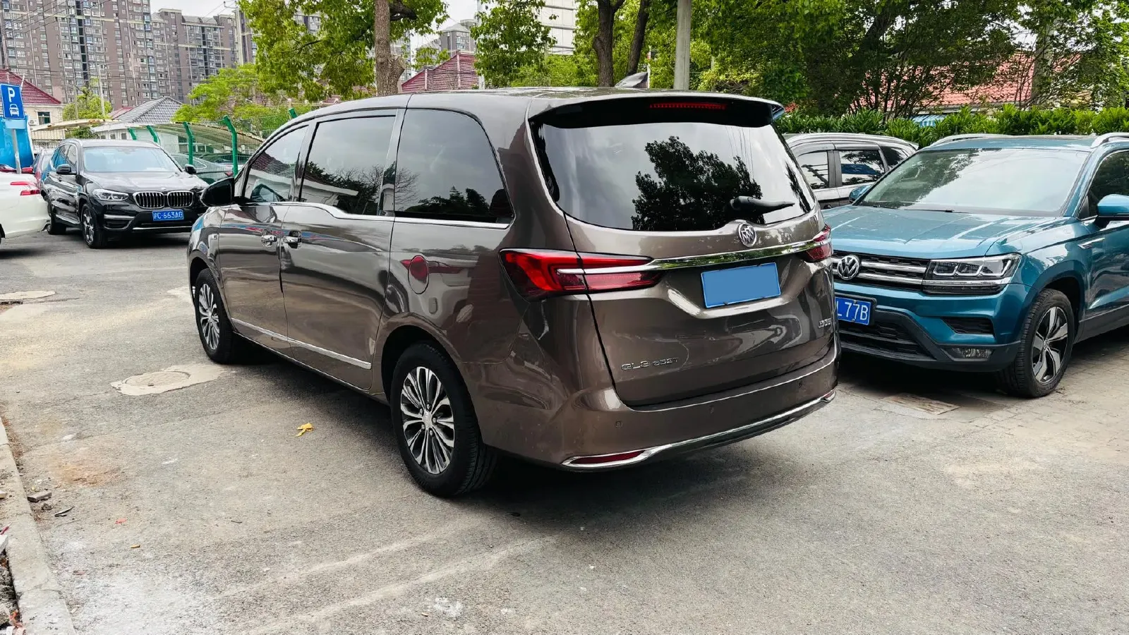 2021 Buick GL8 2.0T 237HP L4 9AT,autocango,china used car exporter,china ev exporter,chinese used car exporter,chinese used ev exporter