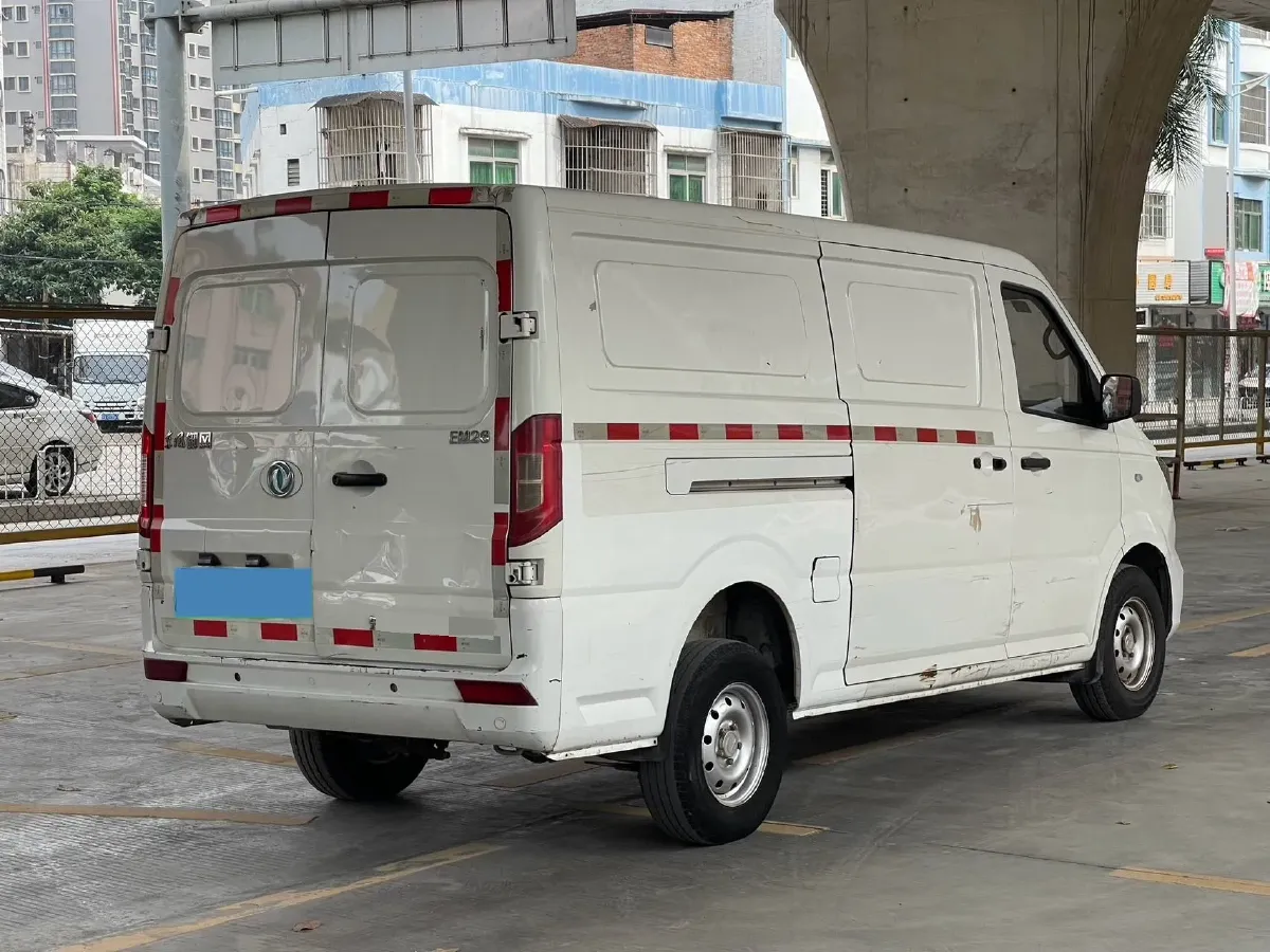 2020 DongFeng Aeolus YiXuan EV BEV 47.7KWH,autocango,china used car exporter,china ev exporter,chinese used car exporter,chinese used ev exporter