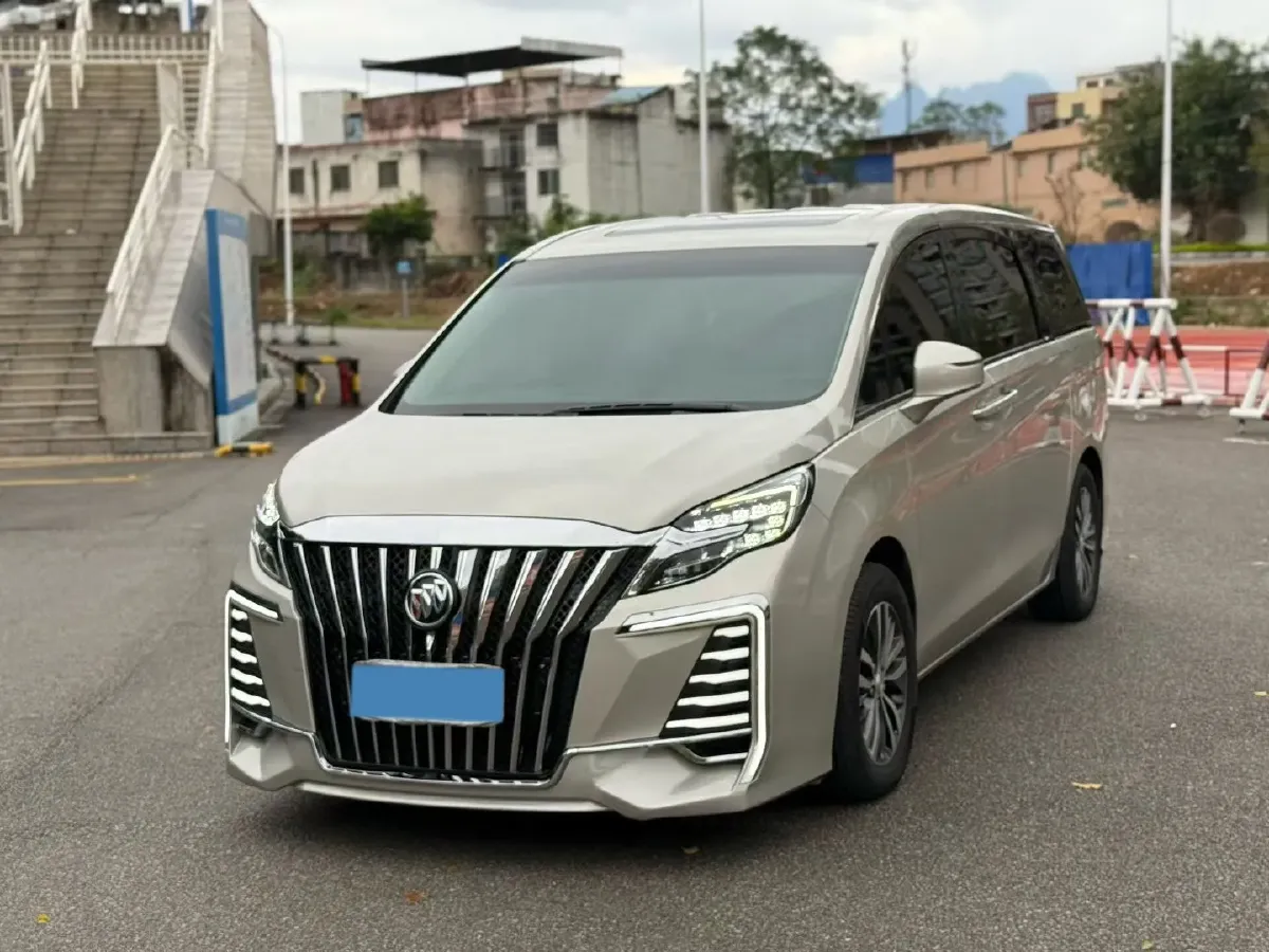 2022 Buick GL8 2.0T 237HP L4 9AT,autocango,china used car exporter,china ev exporter,chinese used car exporter,chinese used ev exporter