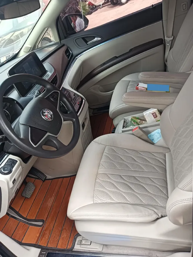 2022 Buick GL8 2.0T 237HP L4 9AT,autocango,china used car exporter,china ev exporter,chinese used car exporter,chinese used ev exporter