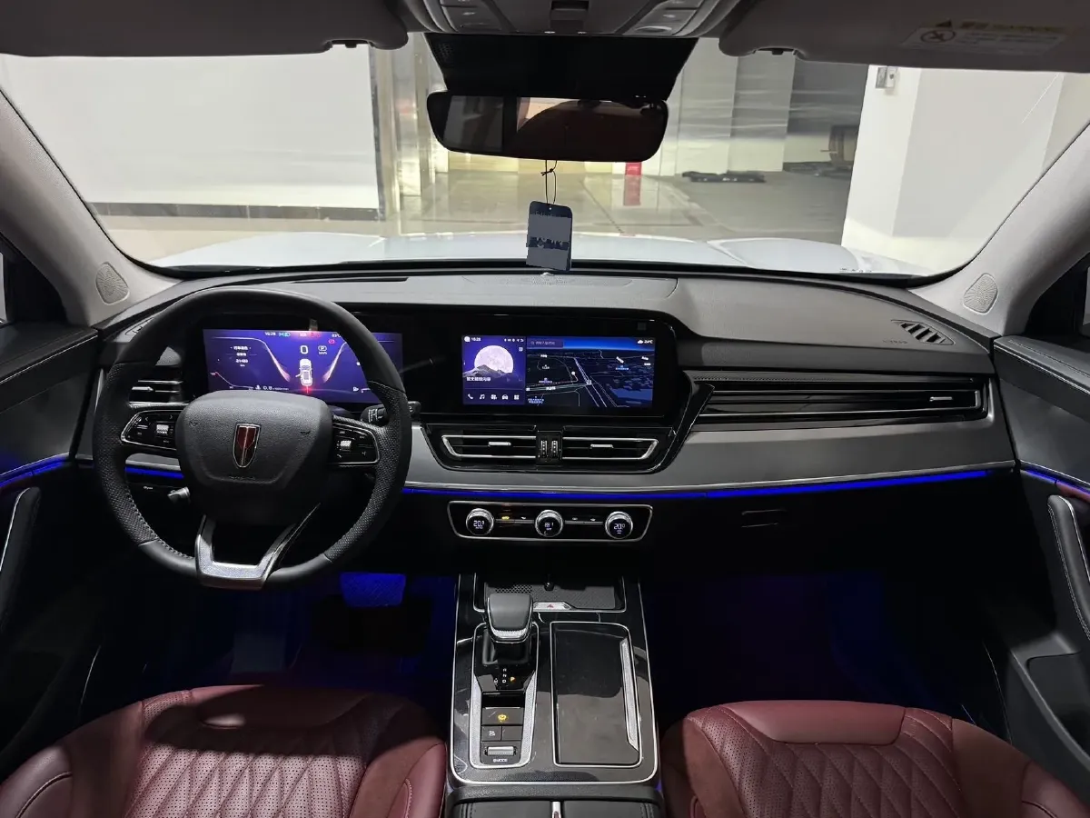 2023 HongQi HS5 2.0T 252HP L4 8AT,autocango,china used car exporter,china ev exporter,chinese used car exporter,chinese used ev exporter