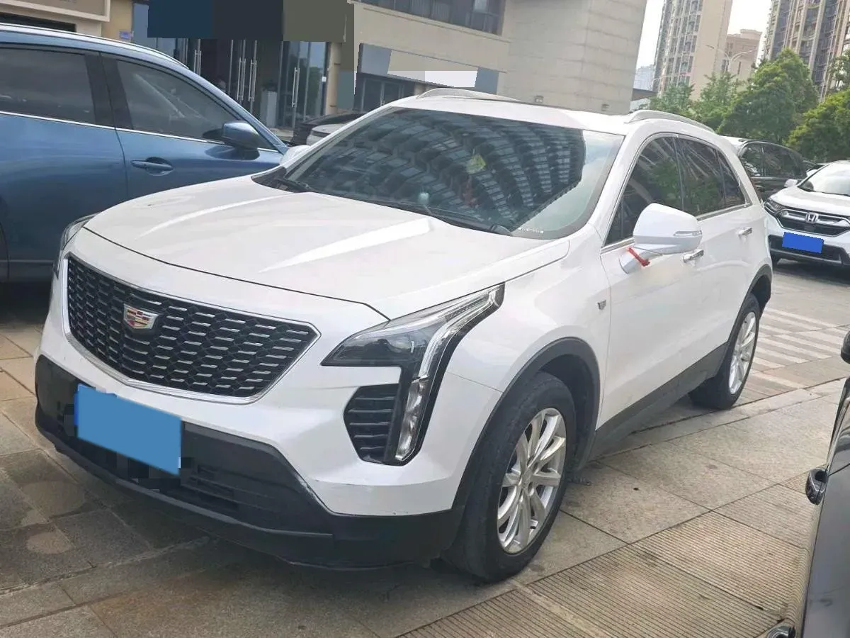 2022 Cadillac XT4 2.0T 237HP L4 9AT,autocango,china used car exporter,china ev exporter,chinese used car exporter,chinese used ev exporter