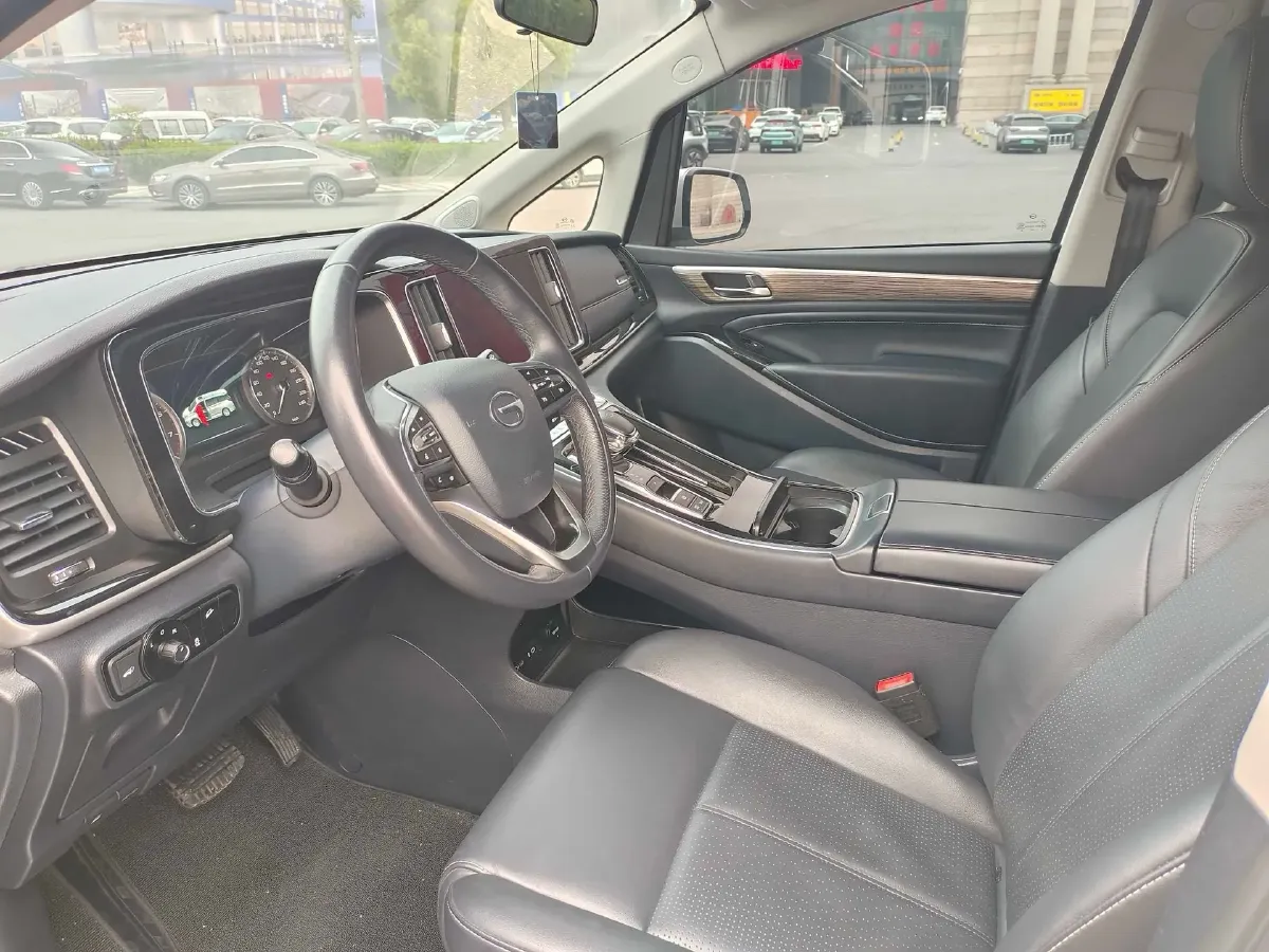 2024 GAC Trumpchi M8 2.0T 252HP L4 8AT,autocango,china used car exporter,china ev exporter,chinese used car exporter,chinese used ev exporter