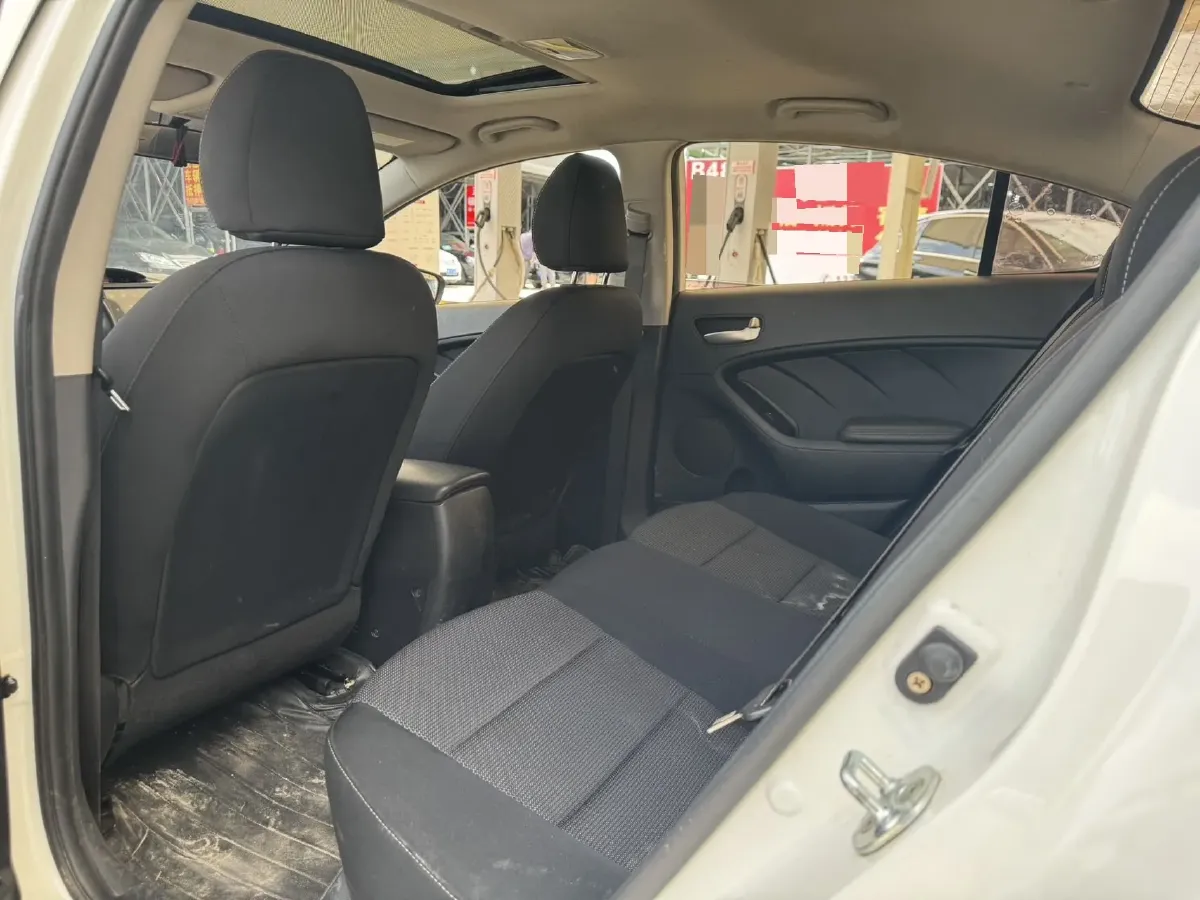 2017 Kia K3 1.6L 128HP L4 6AT,autocango,china used car exporter,china ev exporter,chinese used car exporter,chinese used ev exporter