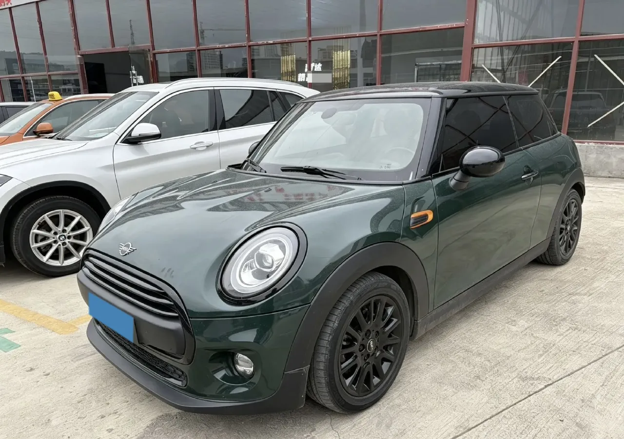 2019 MINI MINI 1.5T 102HP L3 7DCT,autocango,china used car exporter,china ev exporter,chinese used car exporter,chinese used ev exporter