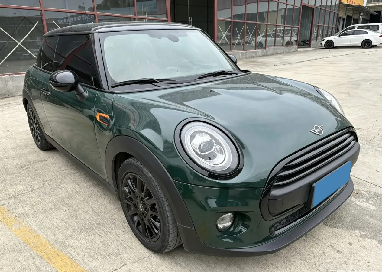 2019 MINI MINI 1.5T 102HP L3 7DCT,autocango,china used car exporter,china ev exporter,chinese used car exporter,chinese used ev exporter