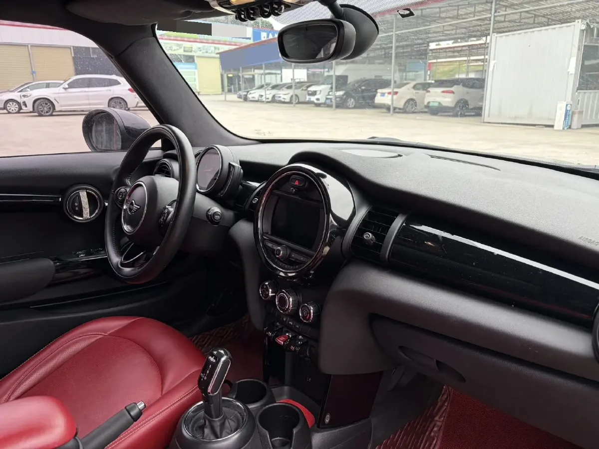 2019 MINI MINI 1.5T 102HP L3 7DCT,autocango,china used car exporter,china ev exporter,chinese used car exporter,chinese used ev exporter