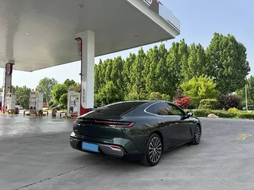2025 Geely Galaxy Starshine 8 1.5T 163HP L4 3DHT PHEV 27.69KWH,autocango,china used car exporter,china ev exporter,chinese used car exporter,chinese used ev exporter