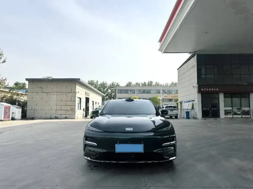 2025 Geely Galaxy Starshine 8 1.5T 163HP L4 3DHT PHEV 27.69KWH,autocango,china used car exporter,china ev exporter,chinese used car exporter,chinese used ev exporter
