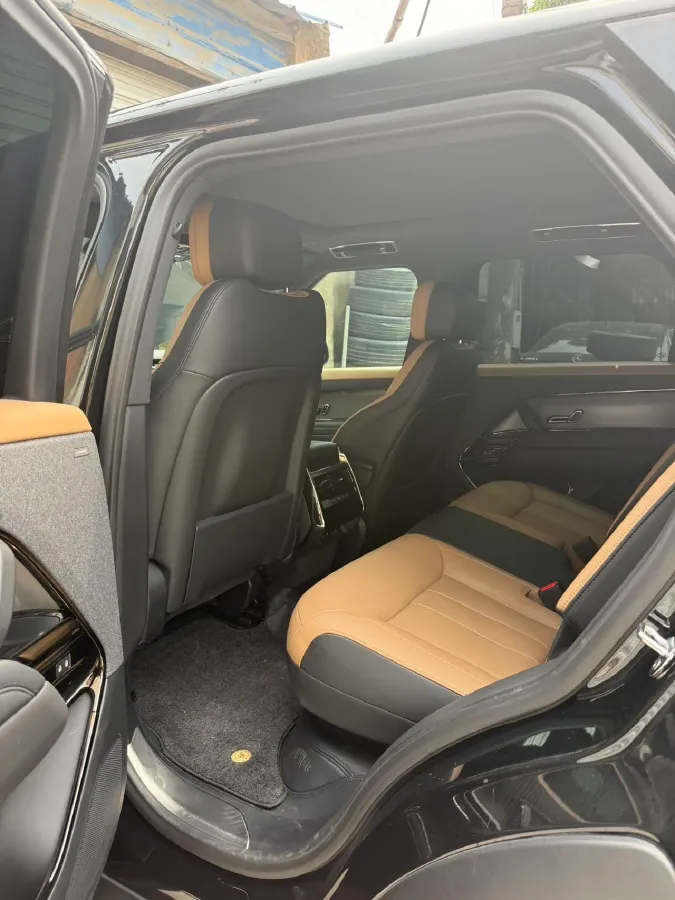 2024 Land Rover Range Rover Sport 3.0T 400HP L6 8AT,autocango,china used car exporter,china ev exporter,chinese used car exporter,chinese used ev exporter