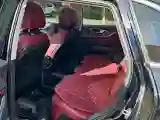 2025 HongQi HS5 2.0T 252HP L4 8AT