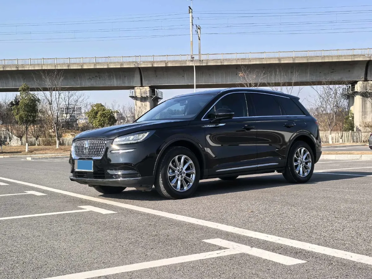 2020 Lincoln Corsair 2.0T 245HP L4 8AT,autocango,china used car exporter,china ev exporter,chinese used car exporter,chinese used ev exporter