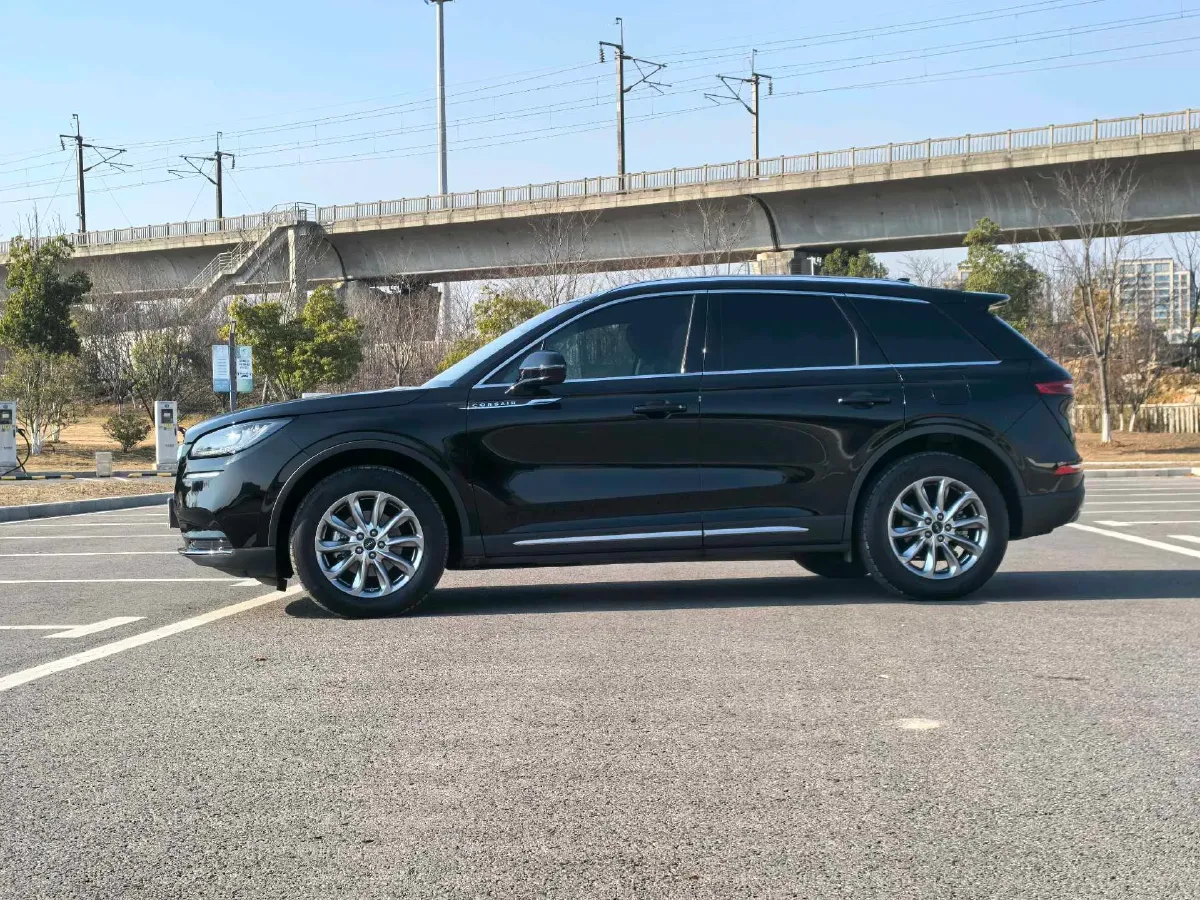 2020 Lincoln Corsair 2.0T 245HP L4 8AT,autocango,china used car exporter,china ev exporter,chinese used car exporter,chinese used ev exporter