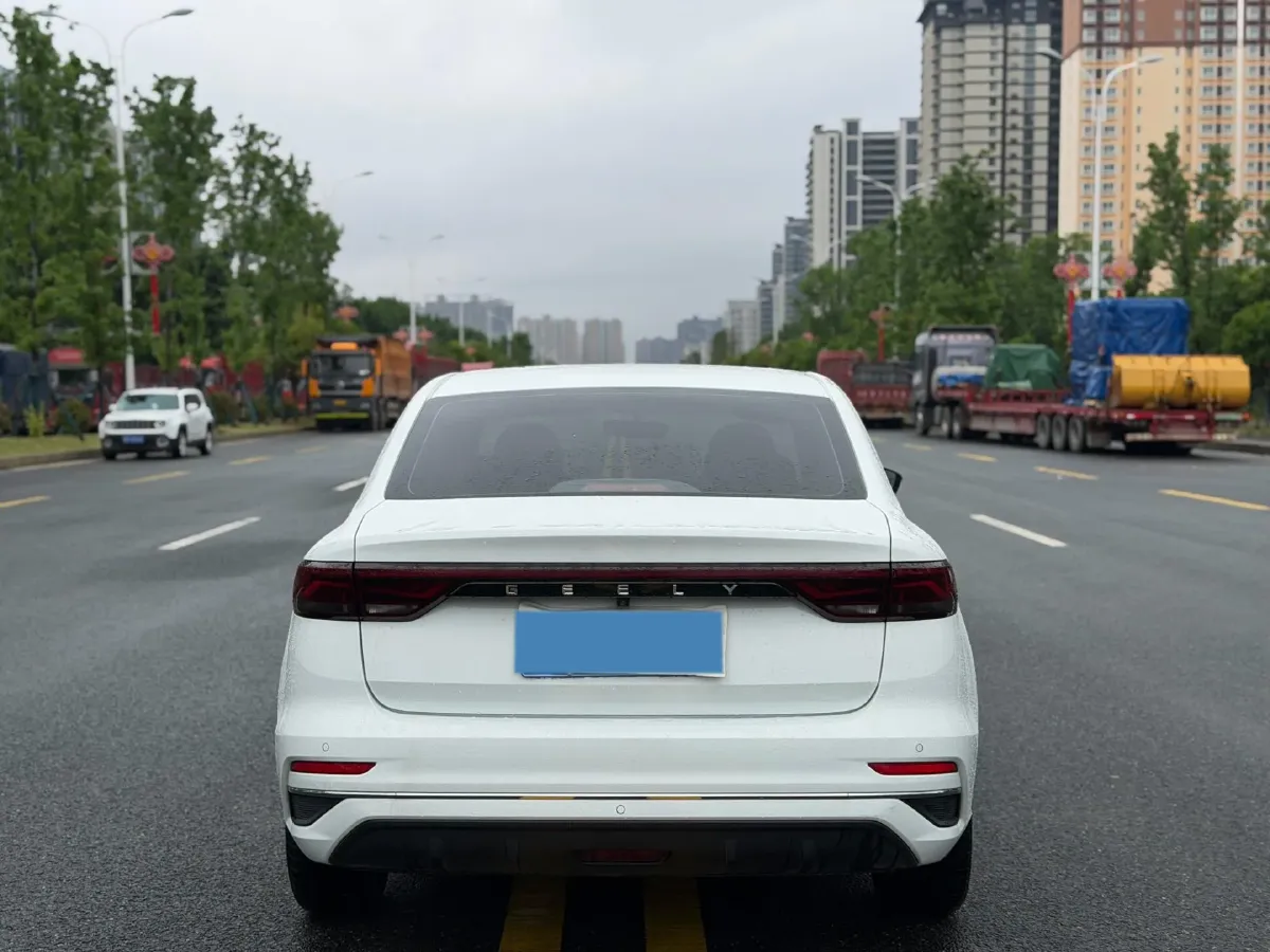 2022 Geely Emgrand 1.5L 114HP L4 CVT,autocango,china used car exporter,china ev exporter,chinese used car exporter,chinese used ev exporter