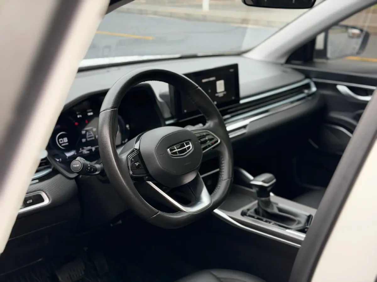 2022 Geely Emgrand 1.5L 114HP L4 CVT,autocango,china used car exporter,china ev exporter,chinese used car exporter,chinese used ev exporter