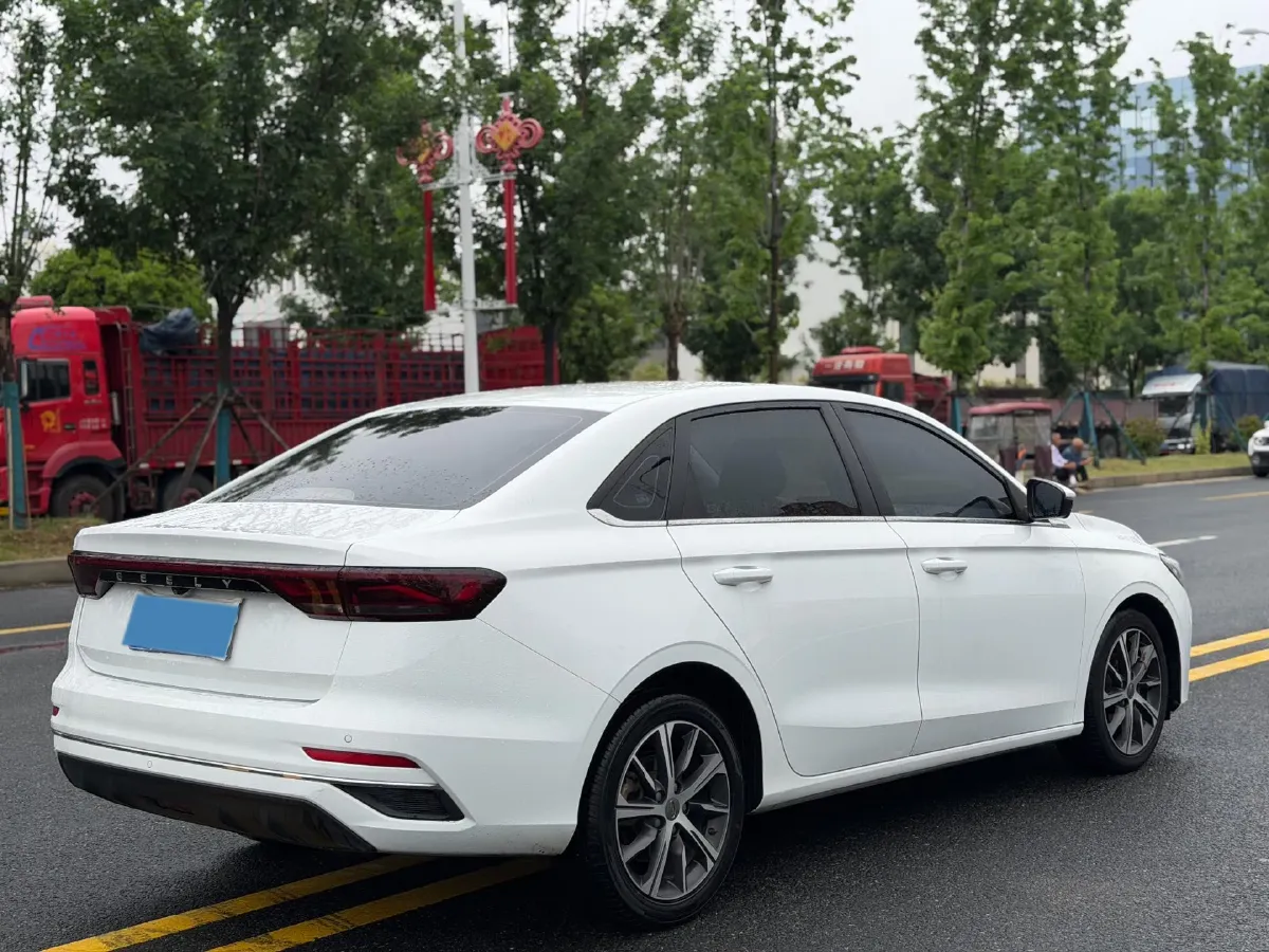 2022 Geely Emgrand 1.5L 114HP L4 CVT,autocango,china used car exporter,china ev exporter,chinese used car exporter,chinese used ev exporter