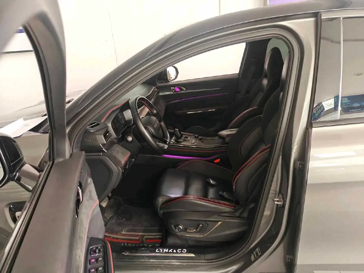2020 LYNK&CO 05 2.0T 254HP L4 8AT,autocango,china used car exporter,china ev exporter,chinese used car exporter,chinese used ev exporter