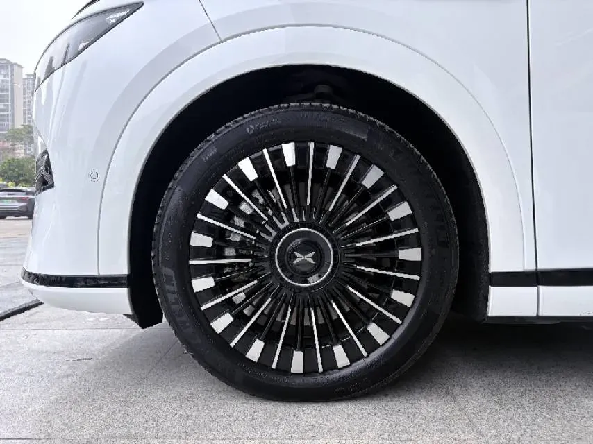 2025 Xpeng X9 BEV,autocango,china used car exporter,china ev exporter,chinese used car exporter,chinese used ev exporter