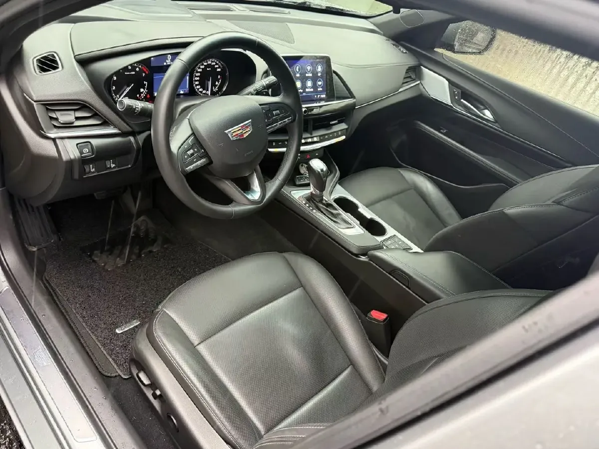 2023 Cadillac CT4 1.5T 211HP L4 8AT,autocango,china used car exporter,china ev exporter,chinese used car exporter,chinese used ev exporter
