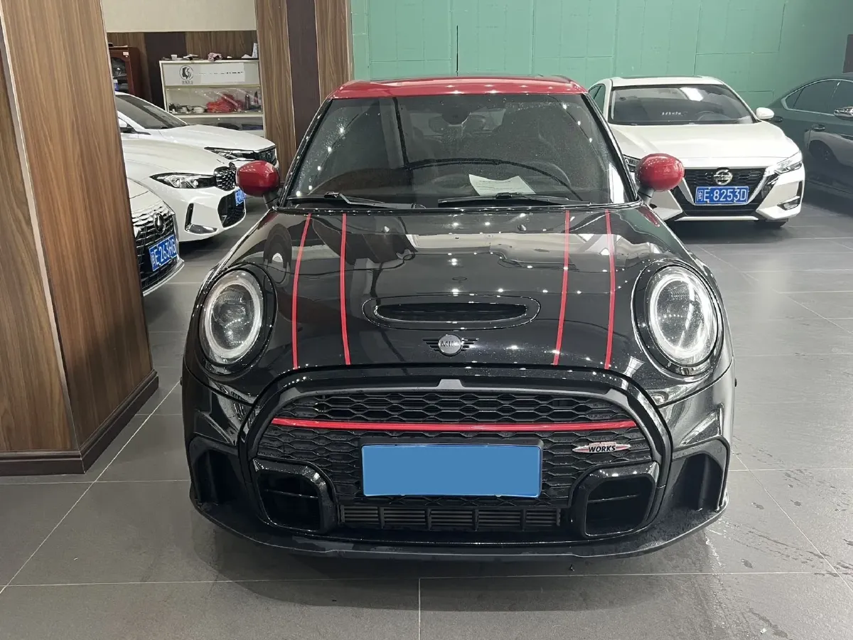 2022 MINI MINI 2.0T 192HP L4 7DCT,autocango,china used car exporter,china ev exporter,chinese used car exporter,chinese used ev exporter