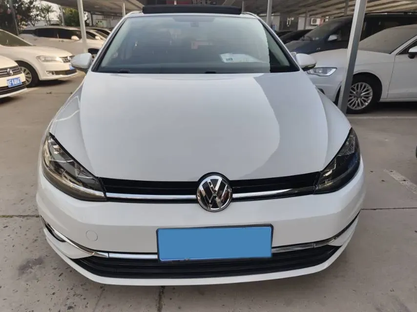 2019 Volkswagen Golf 1.2T 116HP L4 7DCT,autocango,china used car exporter,china ev exporter,chinese used car exporter,chinese used ev exporter