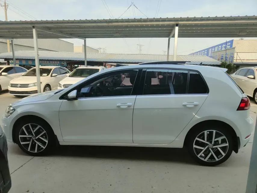 2019 Volkswagen Golf 1.2T 116HP L4 7DCT,autocango,china used car exporter,china ev exporter,chinese used car exporter,chinese used ev exporter