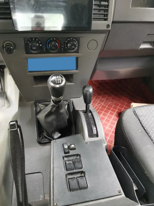 2019 MAXUS XinTu V80 2.5T 136HP L4 6MT,autocango,china used car exporter,china ev exporter,chinese used car exporter,chinese used ev exporter