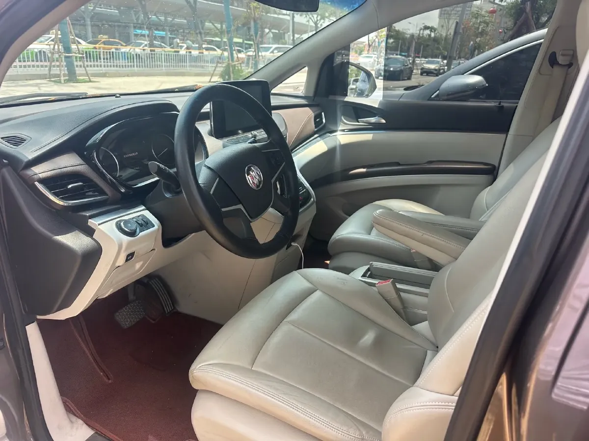 2022 Buick GL8 2.0T 237HP L4 9AT,autocango,china used car exporter,china ev exporter,chinese used car exporter,chinese used ev exporter