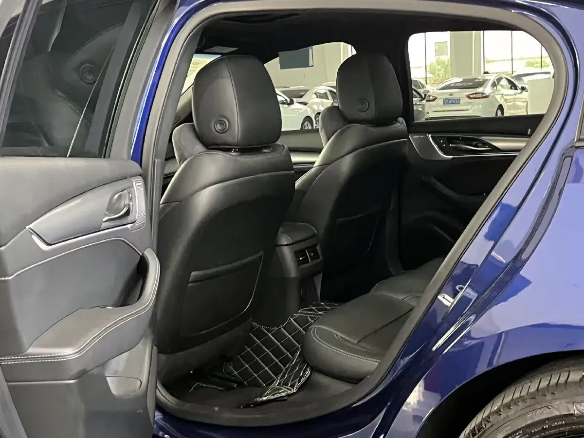2023 Cadillac CT5 2.0T 237HP L4 10AT,autocango,china used car exporter,china ev exporter,chinese used car exporter,chinese used ev exporter