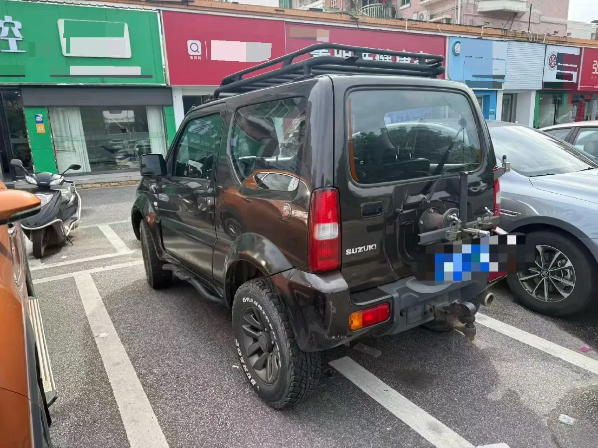 2015 Suzuki Jimny 1.3L 85HP L4 4AT,autocango,china used car exporter,china ev exporter,chinese used car exporter,chinese used ev exporter