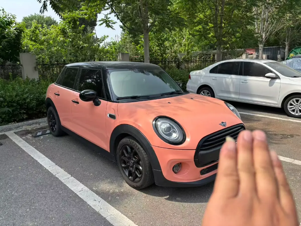 2019 MINI MINI 1.5T 102HP L3 7DCT,autocango,china used car exporter,china ev exporter,chinese used car exporter,chinese used ev exporter