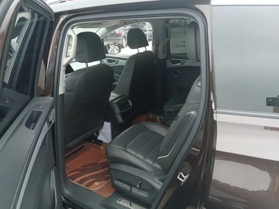 2025 Volkswagen Tayron 1.5T 160HP L4 7DCT,autocango,china used car exporter,china ev exporter,chinese used car exporter,chinese used ev exporter
