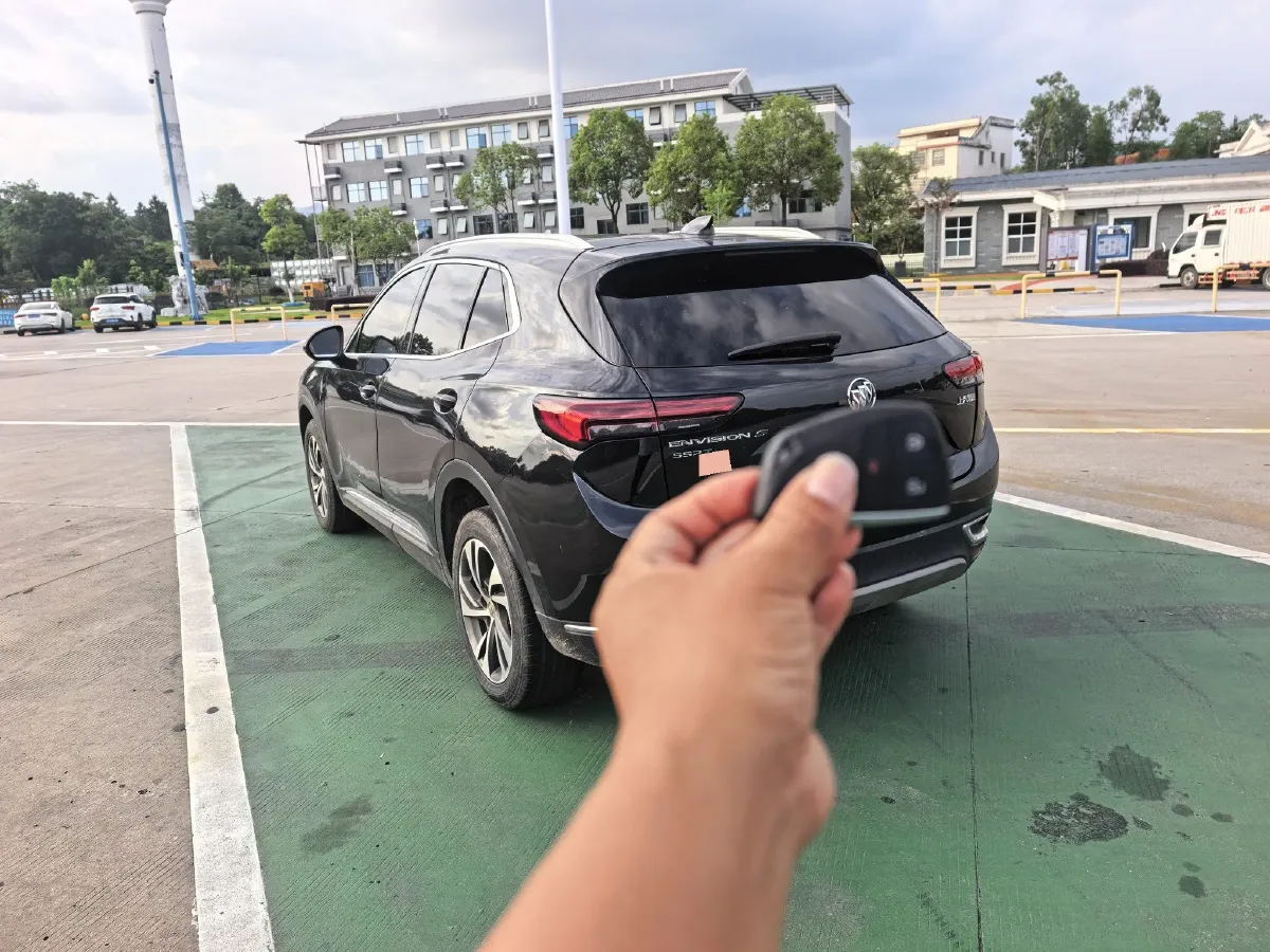 2022 Buick EnvisionS 1.5T 211HP L4 9AT,autocango,china used car exporter,china ev exporter,chinese used car exporter,chinese used ev exporter