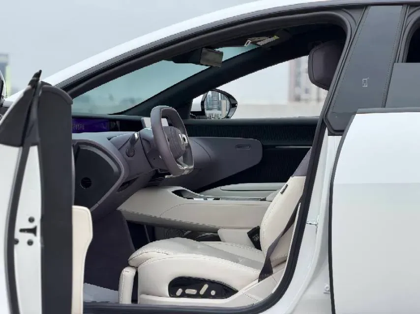2024 Avatr 12 BEV 94.5KWH,autocango,china used car exporter,china ev exporter,chinese used car exporter,chinese used ev exporter