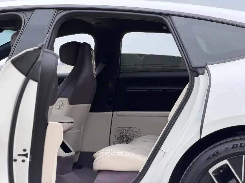 2024 Avatr 12 BEV 94.5KWH,autocango,china used car exporter,china ev exporter,chinese used car exporter,chinese used ev exporter