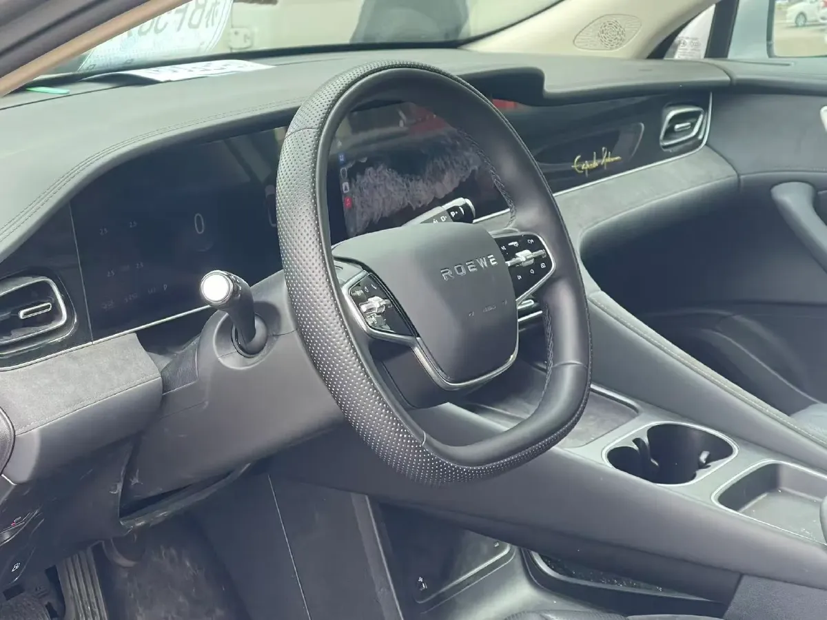 2023 Roewe D7 1.5L 112HP L4 1DHT PHEV 21.4KWH,autocango,china used car exporter,china ev exporter,chinese used car exporter,chinese used ev exporter