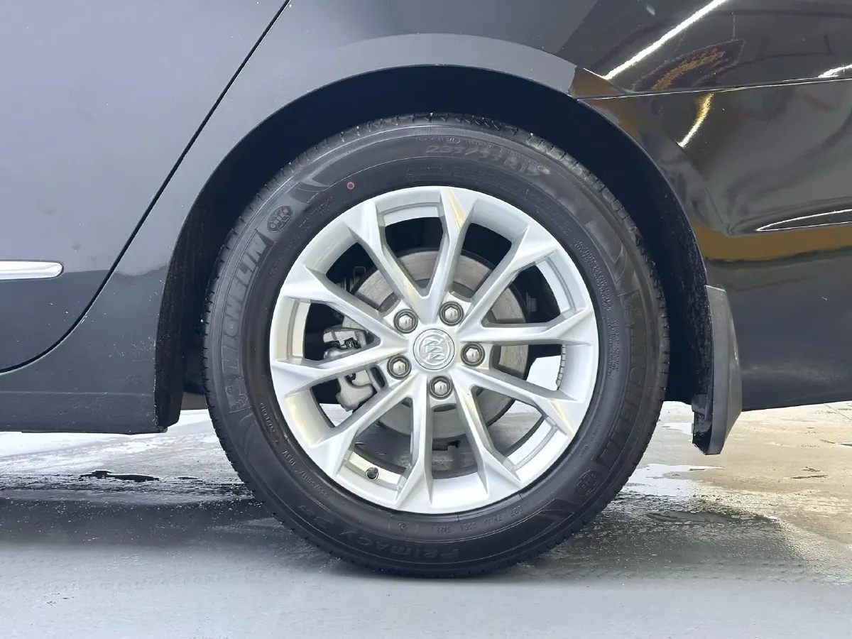 2022 Buick Larcosse 1.5T 169HP L4 9AT,autocango,china used car exporter,china ev exporter,chinese used car exporter,chinese used ev exporter