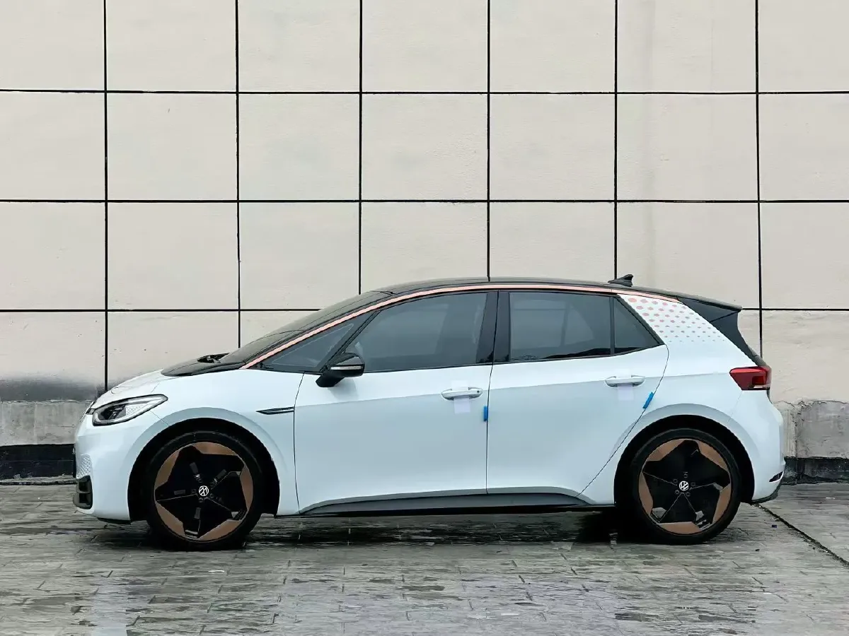 2021 Volkswagen ID.3 BEV 57.3KWH,autocango,china used car exporter,china ev exporter,chinese used car exporter,chinese used ev exporter
