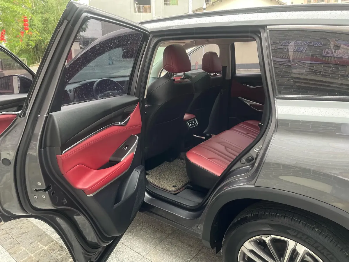 2020 ChangAn CS75 Plus 1.5T 178HP L4 6AT,autocango,china used car exporter,china ev exporter,chinese used car exporter,chinese used ev exporter