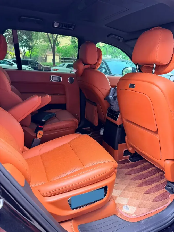 2022 Li L9 Range Extended 154HP REEV 42.6KWH,autocango,china used car exporter,china ev exporter,chinese used car exporter,chinese used ev exporter